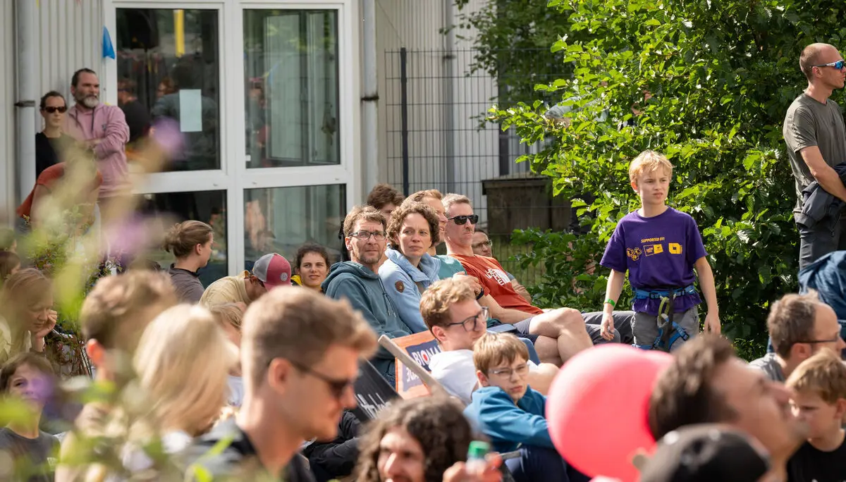Kletterer beim Klettercup 2026  | © Lisa Oehlert