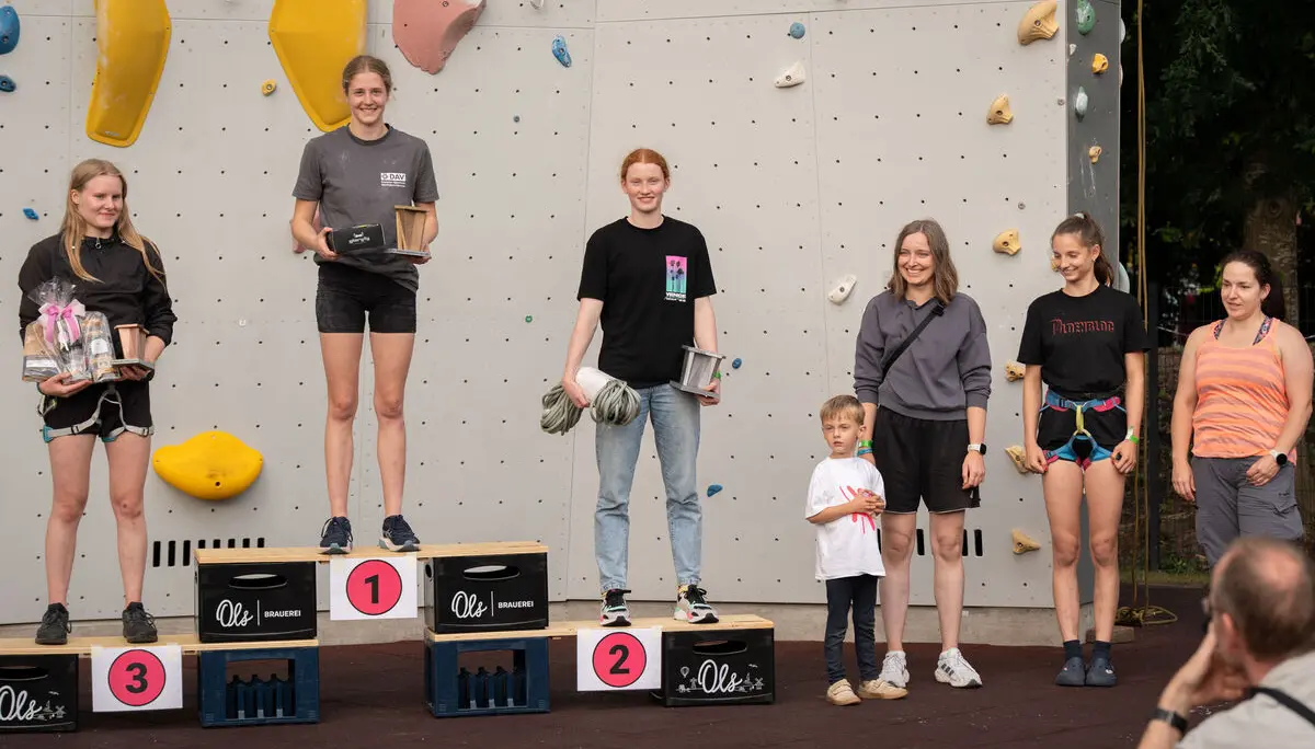 Kletterer beim Klettercup 2026  | © Lisa Oehlert