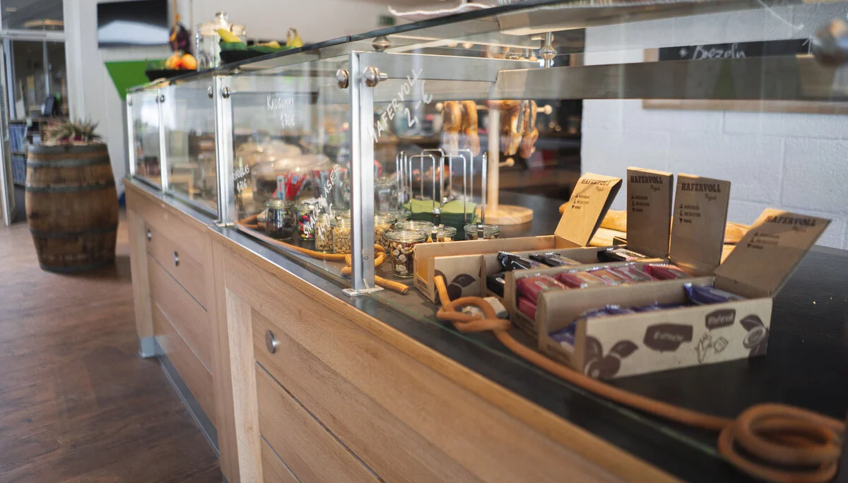 kletterzentrum-bistro-theke | © Kletterzentrum