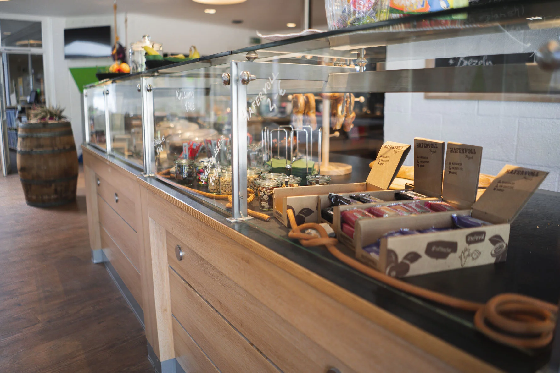 kletterzentrum-bistro-theke | © Kletterzentrum
