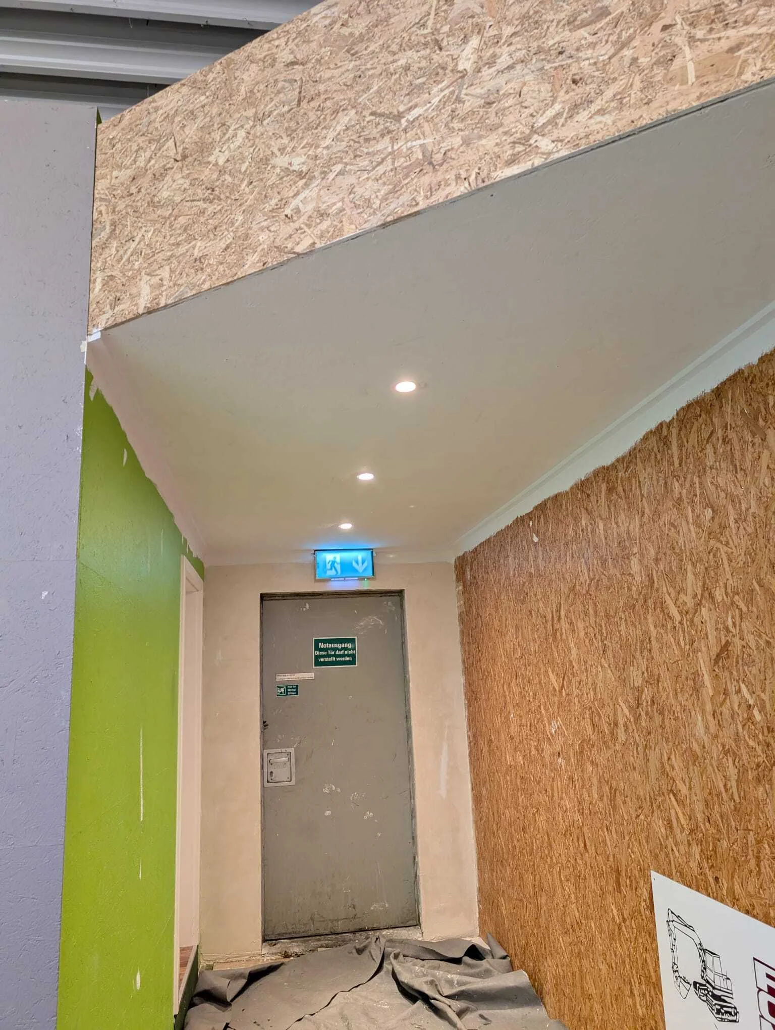 Neugestaltung des Notausgangsbereiches | © Matthias Uken
